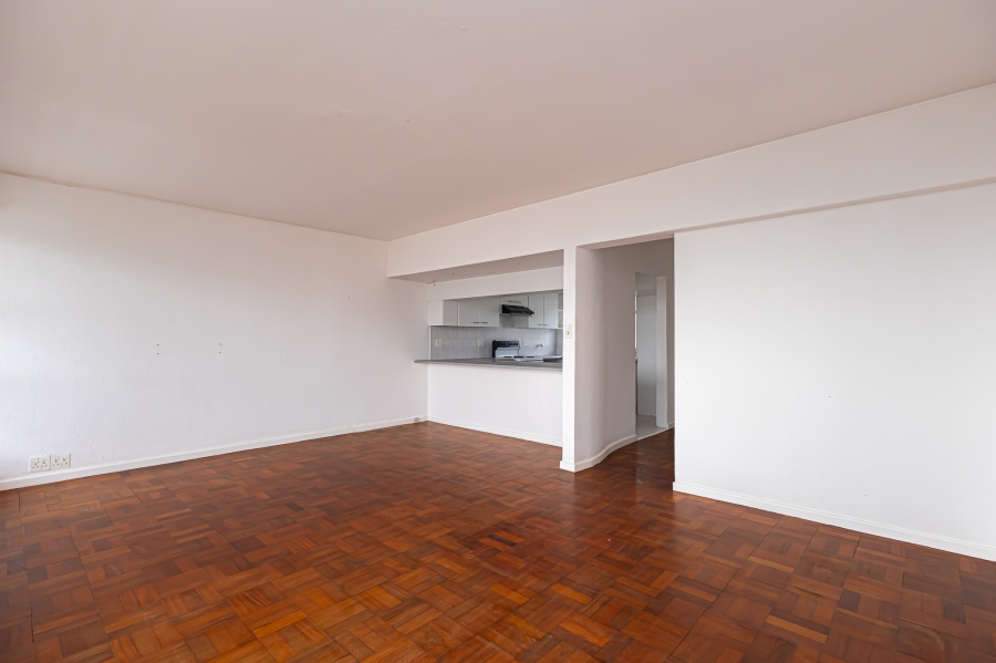2 Bedroom Property for Sale in Sea Point Western Cape